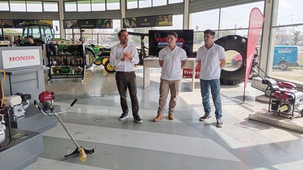 John Deere y Honda en una “alianza” estratégica